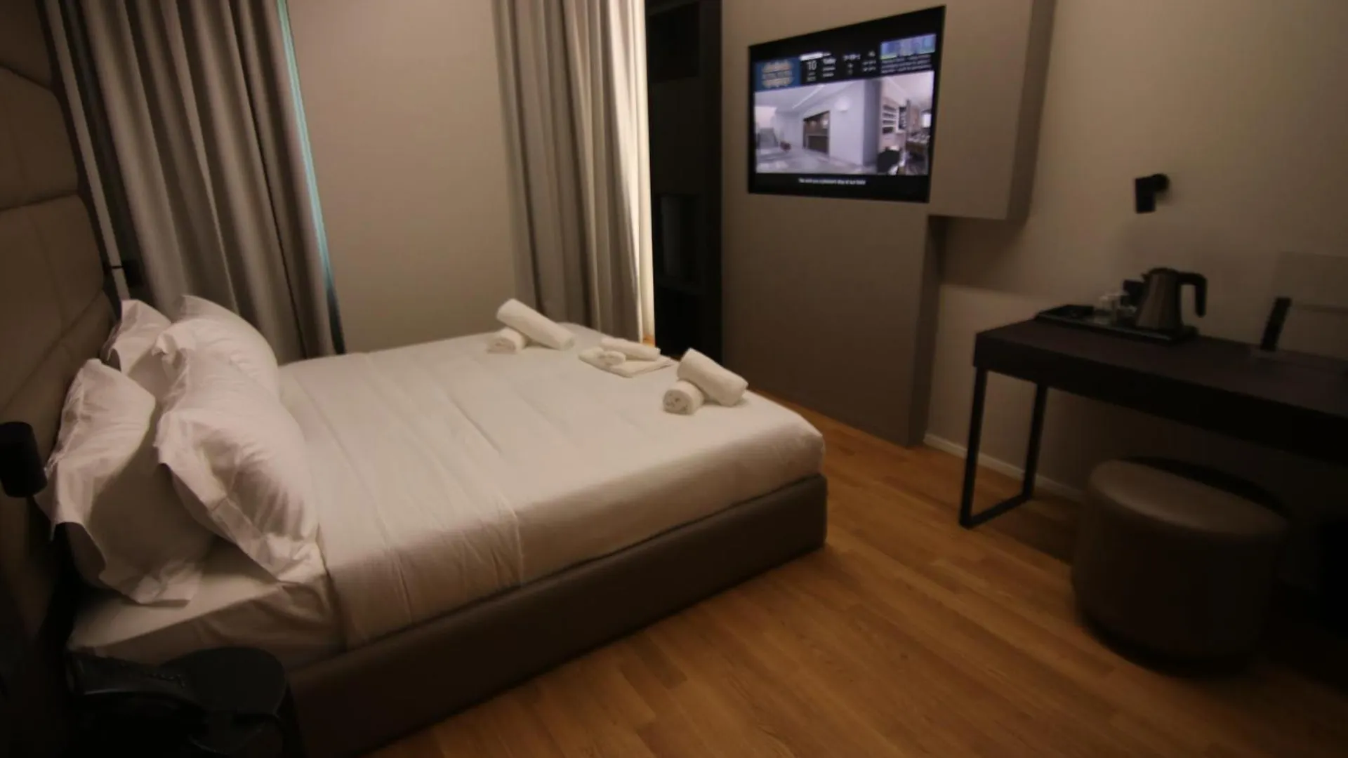 Boutique Hotel Adelar تيرانا